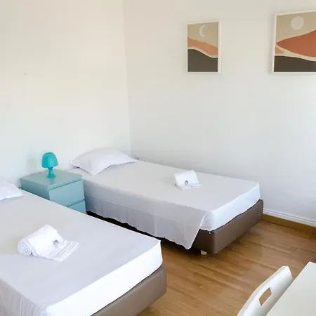 The Pocket Pillow House 3* 法鲁区